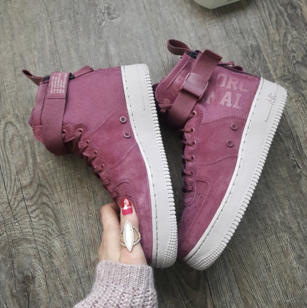 NEW Nike SF Air Force 1 Mid Force Is Female (Rare) - Picture 5 of 6